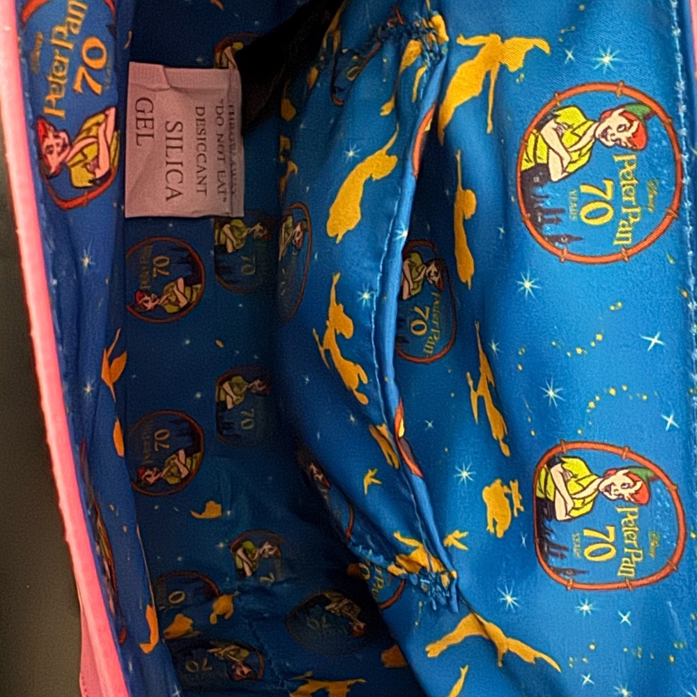 NWT Disney Peter Pan 70th Anniversary LOUNGEFLY Pink Crossbody Bag - Picture 9 of 15